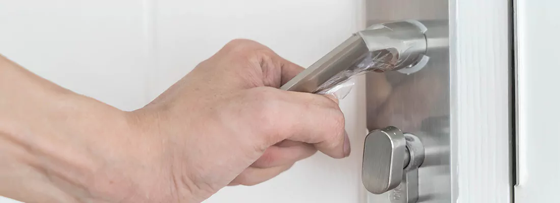 Expert Garage Door Opener Repair and Installation in Kendall West, FL